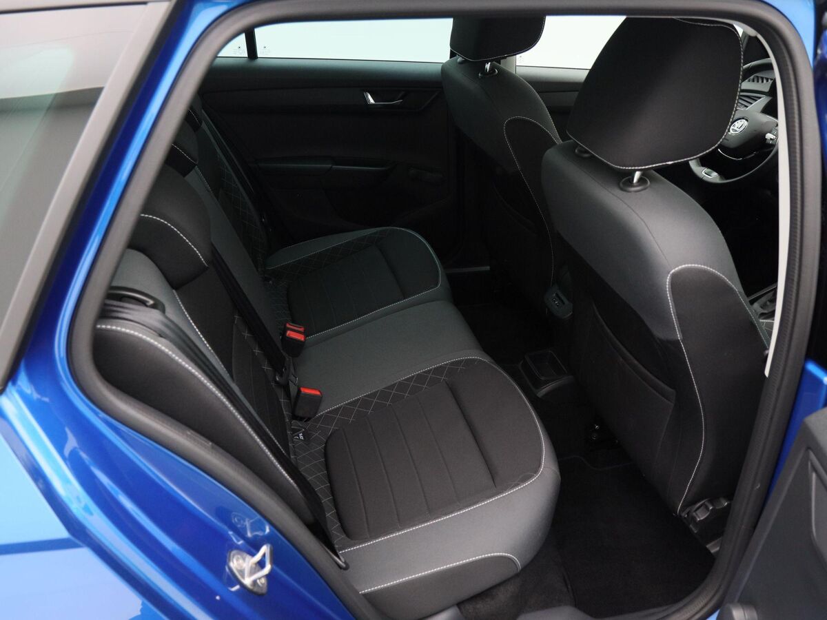 Škoda Fabia Combi 1.0 TSi Automaat Ambition | Cruise Control | CarPlay | Navigatie | Bluetooth | 15 Inch | 62.727 Km!!