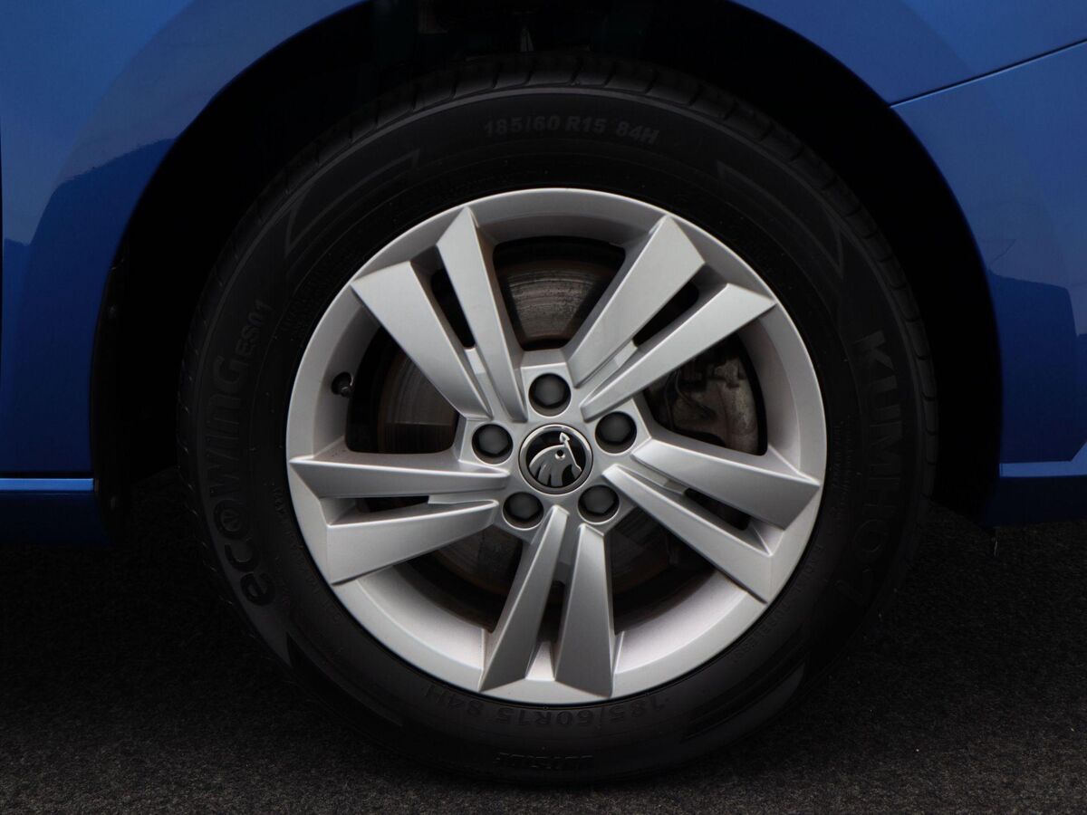 Škoda Fabia Combi 1.0 TSi Automaat Ambition | Cruise Control | CarPlay | Navigatie | Bluetooth | 15 Inch | 62.727 Km!!